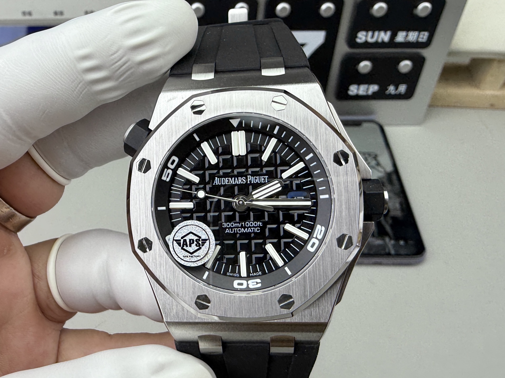 Audemars Piguet Royal Oak Offshore Diver 15703 Black – APS Edition
